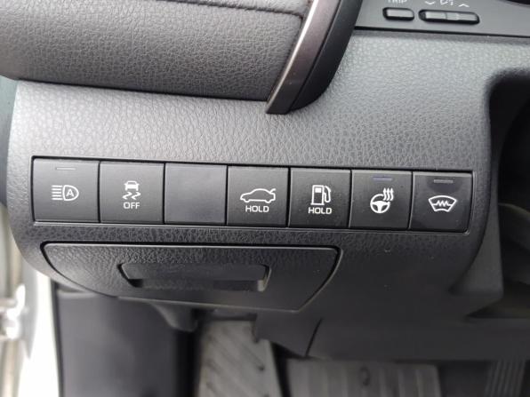Toyota Camry VIII (XV70) с пробегом 2019 года, цена 2 506 000 рублей, 175520 км, седан, Автокод Объявления