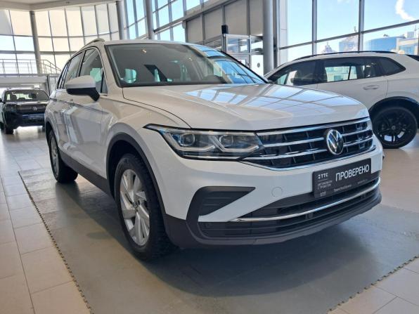 Volkswagen Tiguan II Рестайлинг с пробегом 2021 года, цена 2 660 000 рублей, 50562 км, внедорожник, Автокод Объявления