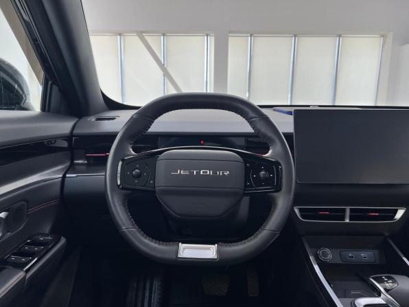 JETOUR DASHING I с пробегом 2023 года, цена 2 100 000 рублей, 36457 км, внедорожник, Автокод Объявления