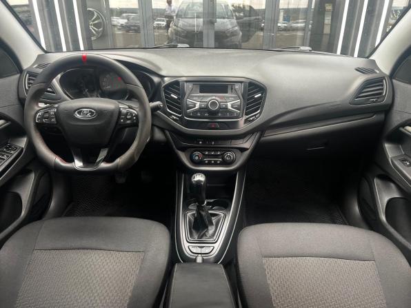 Lada (ВАЗ) Vesta I с пробегом 2018 года, цена 822 000 рублей, 140045 км, седан, Автокод Объявления