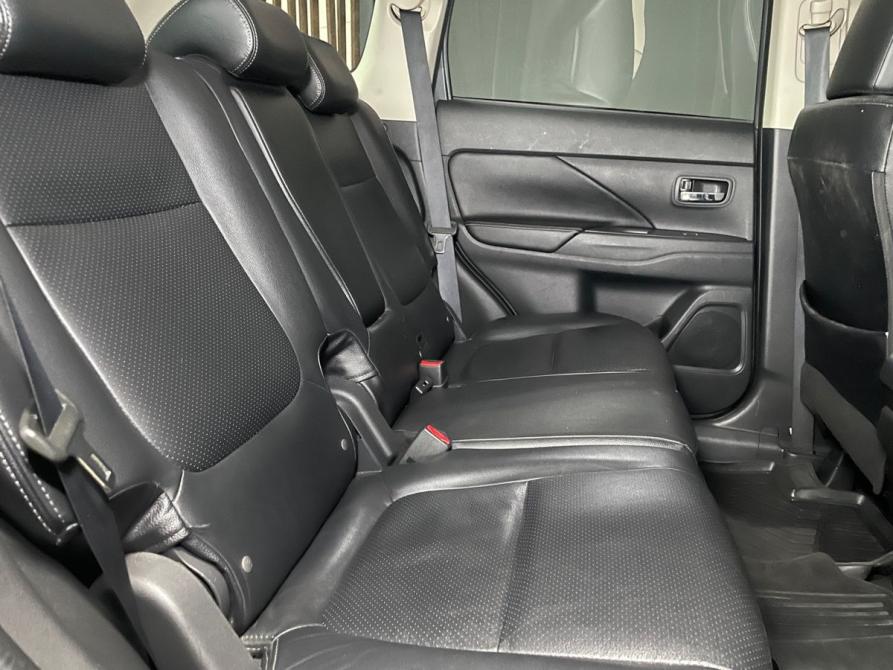 Mitsubishi Outlander III Рестайлинг 2 Тверь  - изображение 9