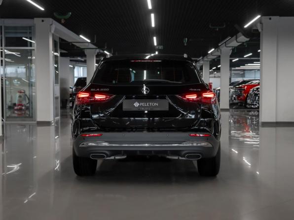 Mercedes-Benz GLA II (H247) Рестайлинг с пробегом 2024 года, цена 6 250 000 рублей, 8333 км, внедорожник, Автокод Объявления