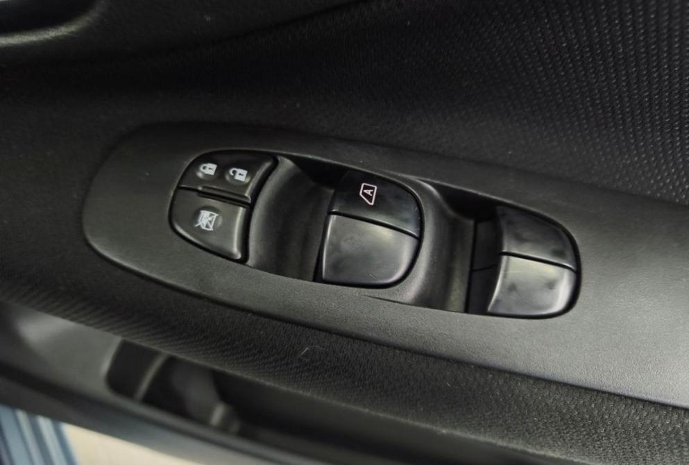 Nissan Serena IV (C26) Екатеринбург  - изображение 20