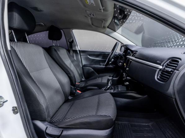 Kia Rio IV с пробегом 2019 года, цена 1 019 000 рублей, 120050 км, седан, Автокод Объявления