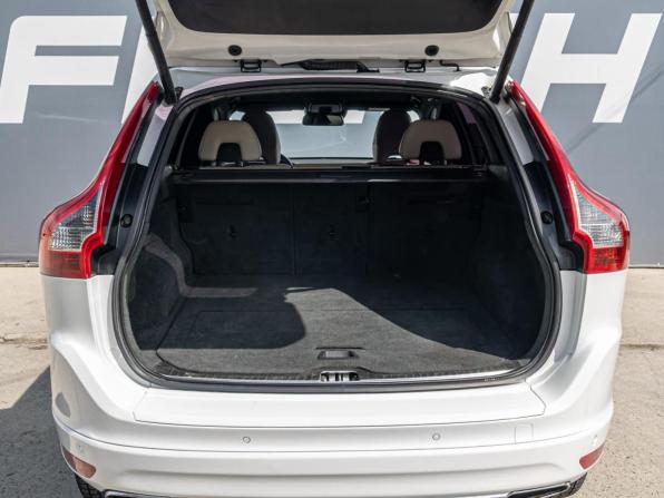 Volvo XC60 I Рестайлинг с пробегом 2013 года, цена 1 870 000 рублей, 263227 км, внедорожник, Автокод Объявления