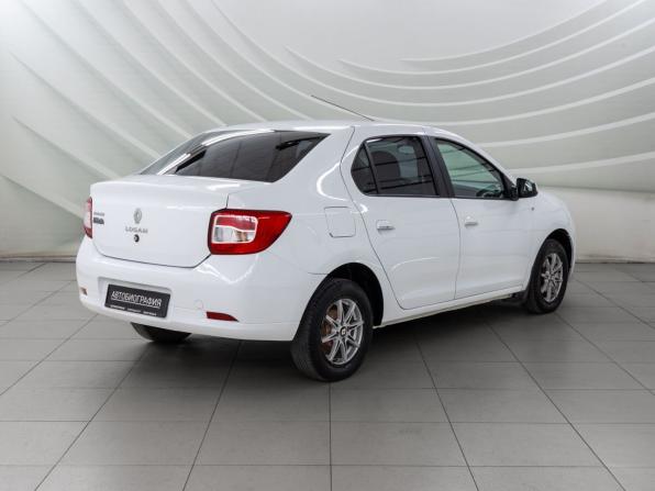 Renault Logan II с пробегом 2017 года, цена 888 000 рублей, 122365 км, седан, Автокод Объявления