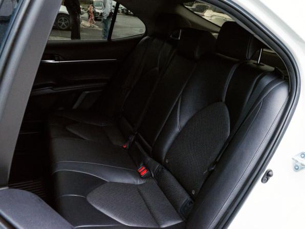 Toyota Camry VIII (XV70) Рестайлинг с пробегом 2021 года, цена 2 995 000 рублей, 142127 км, седан, Автокод Объявления