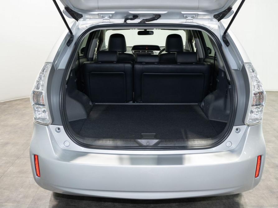 Toyota Prius Alpha I (ZVW40/41) Чита  - изображение 15
