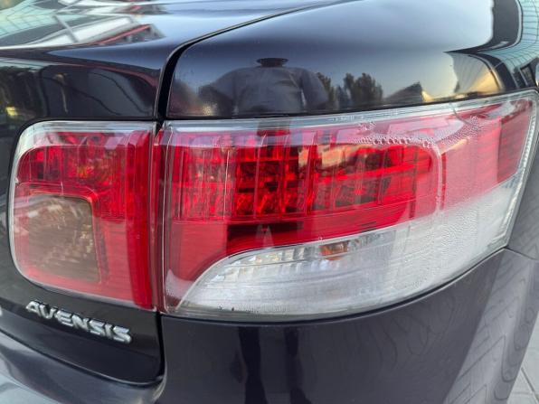 Toyota Avensis III с пробегом 2009 года, цена 699 900 рублей, 284388 км, седан, Автокод Объявления