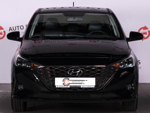 Hyundai Solaris II Рестайлинг с пробегом 2022 года, цена 1 850 000 рублей, 68752 км, седан, Автокод Объявления