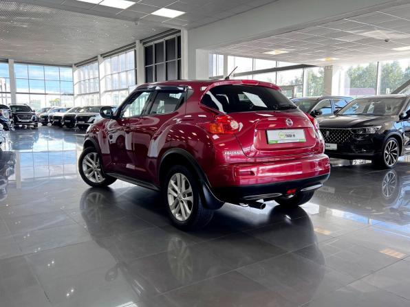 Nissan Juke I с пробегом 2011 года, цена 1 095 000 рублей, 119747 км, внедорожник, Автокод Объявления
