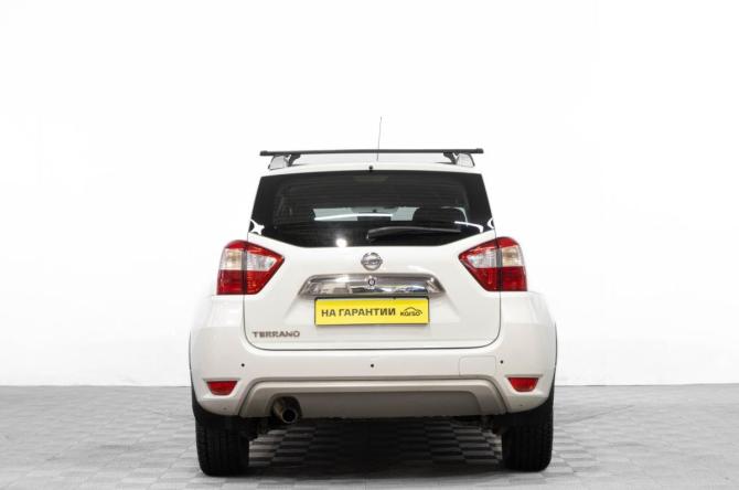 Nissan Terrano III (D10) с пробегом 2014 года, цена 1 099 000 рублей, 177000 км, внедорожник, Автокод Объявления