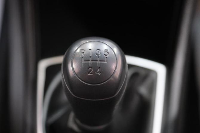 Hyundai Solaris I с пробегом 2013 года, цена 849 000 рублей, 165000 км, седан, Автокод Объявления