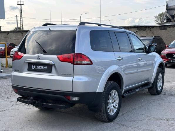 Mitsubishi Pajero Sport II Рестайлинг с пробегом 2015 года, цена 2 370 000 рублей, 133030 км, внедорожник, Автокод Объявления