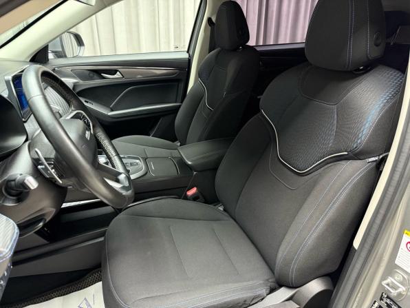 Haval Jolion I с пробегом 2021 года, цена 1 859 000 рублей, 44211 км, внедорожник, Автокод Объявления