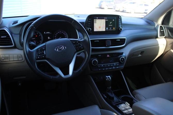 Hyundai Tucson III Рестайлинг с пробегом 2019 года, цена 1 949 000 рублей, 165804 км, внедорожник, Автокод Объявления