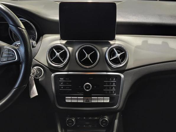 Mercedes-Benz CLA I (C117 X117) Рестайлинг с пробегом 2018 года, цена 1 787 000 рублей, 65985 км, седан, Автокод Объявления