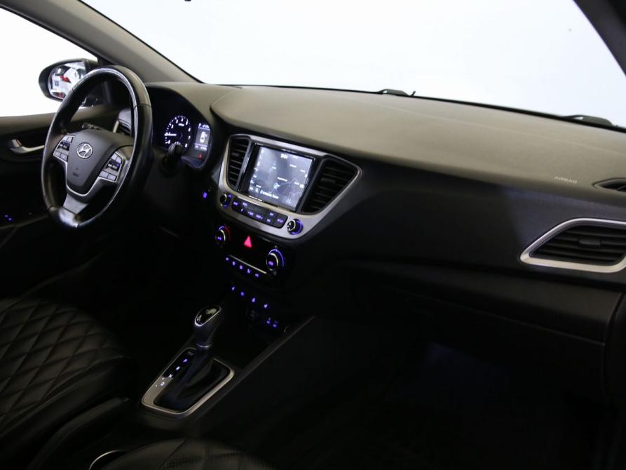 Hyundai Solaris II Санкт-Петербург  - изображение 14