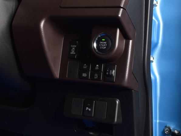 Toyota Tank I с пробегом 2019 года, цена 1 074 999 рублей, 49707 км, микровэн, Автокод Объявления