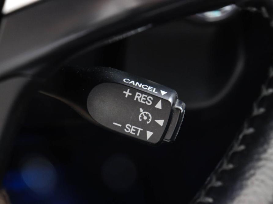 Toyota Camry VII (XV50) Рестайлинг Химки  - изображение 14