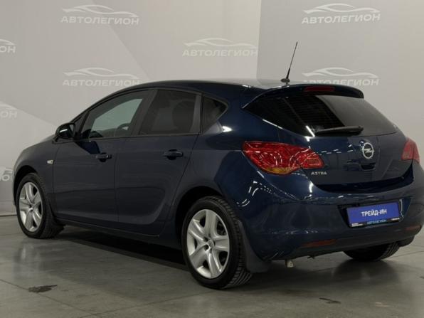 Opel Astra J с пробегом 2011 года, цена 790 000 рублей, 90650 км, хэтчбек, Автокод Объявления