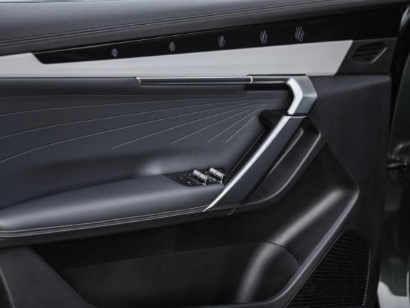 Geely Atlas II с пробегом 2024 года, цена 2 989 000 рублей, 24081 км, внедорожник, Автокод Объявления