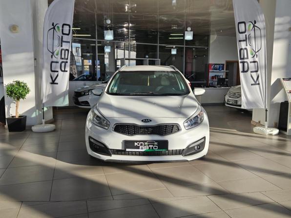 Kia Ceed II Рестайлинг с пробегом 2017 года, цена 1 149 000 рублей, 156362 км, универсал, Автокод Объявления