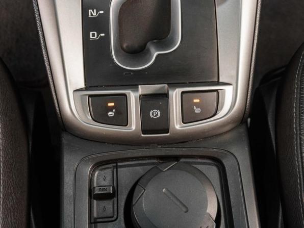 Chevrolet Captiva I Рестайлинг 2 с пробегом 2013 года, цена 1 609 000 рублей, 179132 км, внедорожник, Автокод Объявления