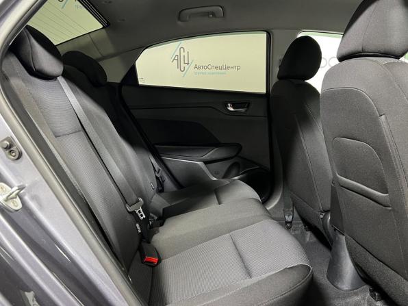 Hyundai Solaris II Рестайлинг с пробегом 2022 года, цена 1 597 000 рублей, 80276 км, седан, Автокод Объявления