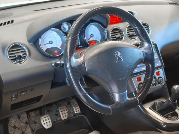 Peugeot 408 I с пробегом 2016 года, цена 614 000 рублей, 209627 км, седан, Автокод Объявления