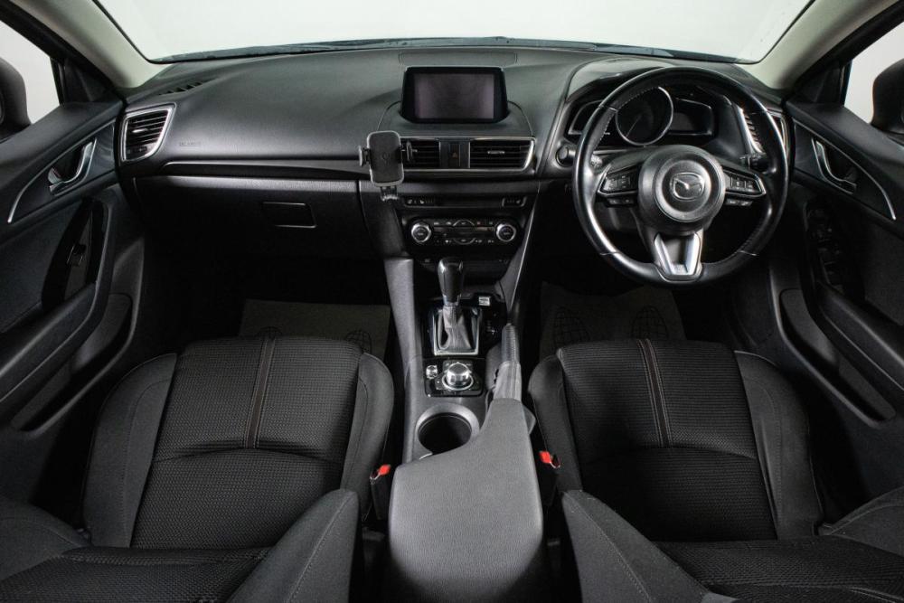 Mazda Axela III Рестайлинг Сургут  - изображение 12