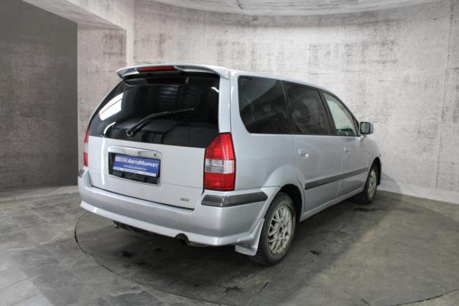 Mitsubishi Space Wagon III с пробегом 2001 года, цена 350 000 рублей, 365371 км, минивэн, Автокод Объявления