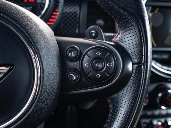 Mini Hatch III (F55/F56) с пробегом 2016 года, цена 2 385 000 рублей, 78458 км, хэтчбек, Автокод Объявления