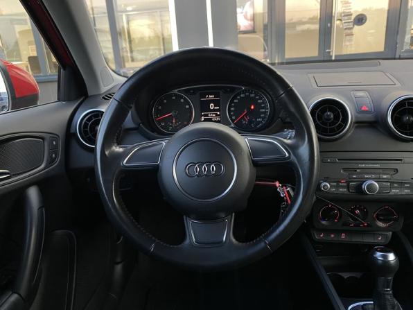 Audi A1 I (8X) с пробегом 2012 года, цена 1 039 000 рублей, 100708 км, хэтчбек, Автокод Объявления