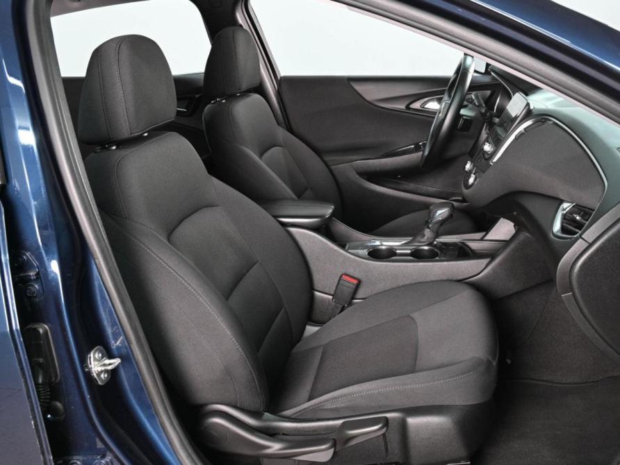 Chevrolet Malibu IX Рестайлинг Ростов-на-Дону  - изображение 8