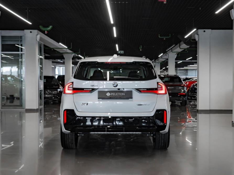 BMW X1 III (U11/U12) Москва  - изображение 6