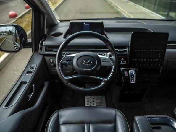 Hyundai Staria I с пробегом 2021 года, цена 3 889 000 рублей, 124898 км, минивэн, Автокод Объявления