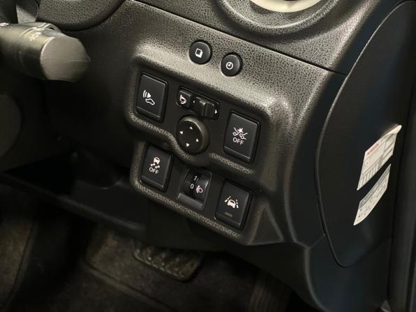 Nissan Note II Рестайлинг с пробегом 2017 года, цена 1 240 000 рублей, 107035 км, хэтчбек, Автокод Объявления
