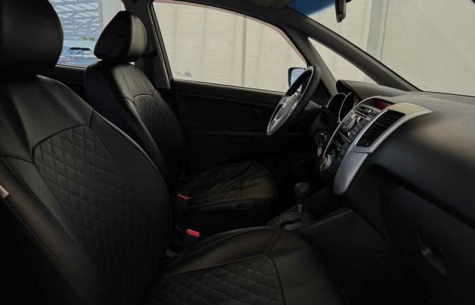 Kia Venga I с пробегом 2012 года, цена 975 000 рублей, 146018 км, минивэн, Автокод Объявления