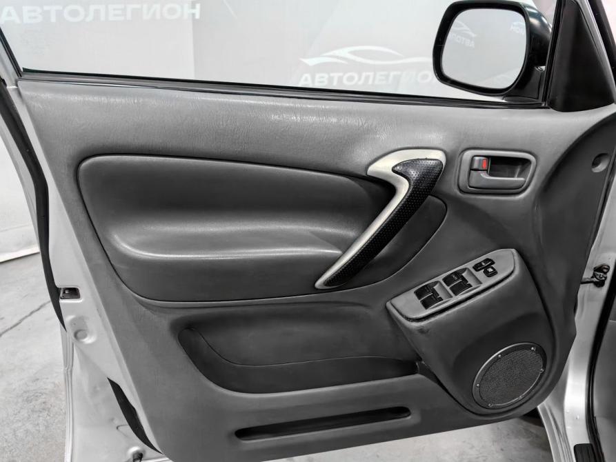 Toyota RAV4 II (XA20) Рестайлинг Новосибирск  - изображение 17