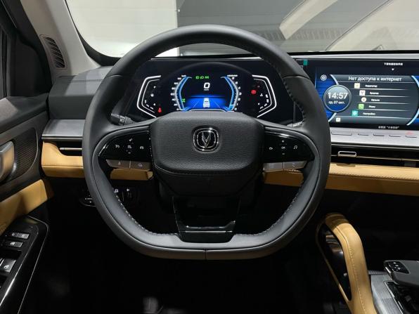 Changan Hunter Plus с пробегом 2023 года, цена 2 690 000 рублей, 28285 км, offers.body_type.unknown, Автокод Объявления