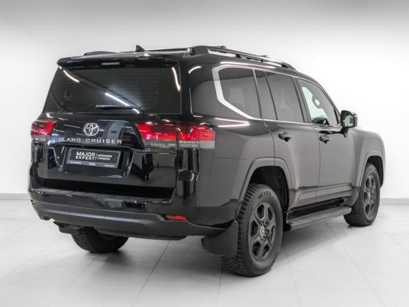 Toyota Land Cruiser 300 Series с пробегом 2021 года, цена 8 330 000 рублей, 72948 км, внедорожник, Автокод Объявления