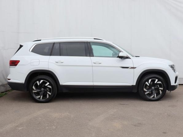 Volkswagen Teramont I Рестайлинг с пробегом 2021 года, цена 4 300 000 рублей, 74478 км, внедорожник, Автокод Объявления