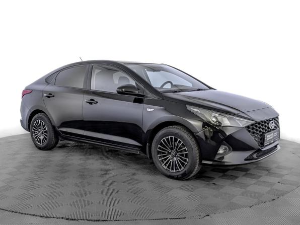 Hyundai Solaris II Рестайлинг с пробегом 2021 года, цена 1 400 000 рублей, 112328 км, седан, Автокод Объявления