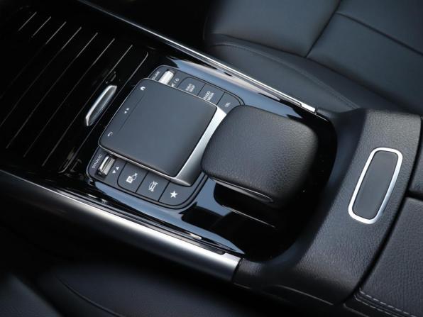 Mercedes-Benz GLA II (H247) с пробегом 2021 года, цена 3 070 000 рублей, 73917 км, внедорожник, Автокод Объявления