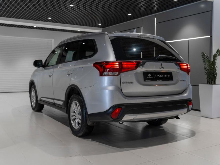 Mitsubishi Outlander III Рестайлинг 2 Москва  - изображение 4