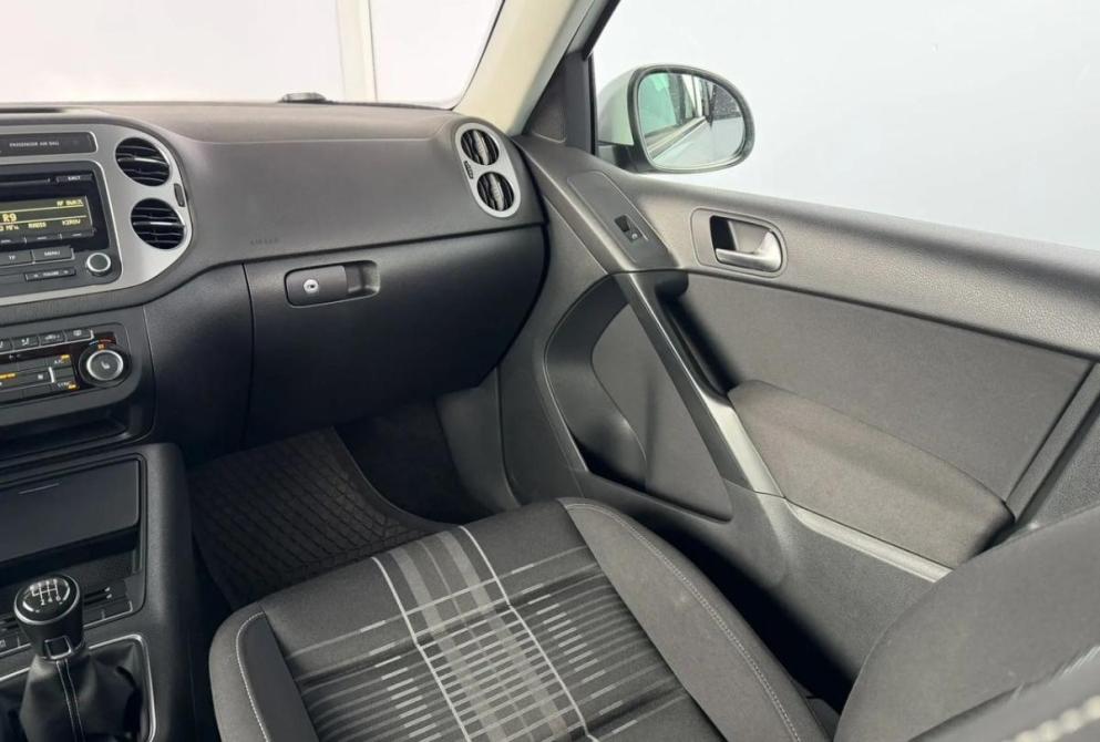 Volkswagen Tiguan I Рестайлинг Киров  - изображение 15