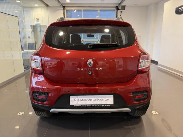 Renault Sandero II Рестайлинг с пробегом 2021 года, цена 1 420 000 рублей, 58655 км, хэтчбек, Автокод Объявления