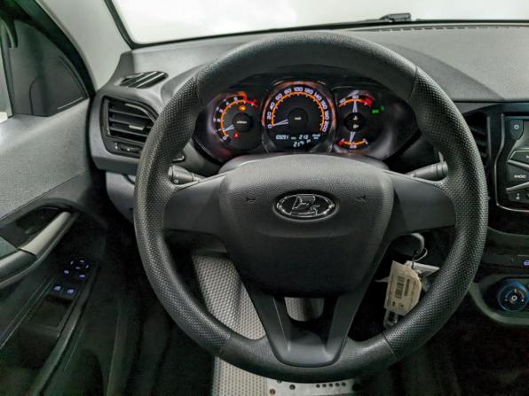 Lada (ВАЗ) Vesta I с пробегом 2021 года, цена 940 000 рублей, 109217 км, седан, Автокод Объявления