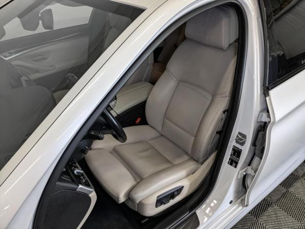 BMW 5 серии VI (F10/F11/F07) Рестайлинг с пробегом 2016 года, цена 2 895 000 рублей, 93706 км, седан, Автокод Объявления